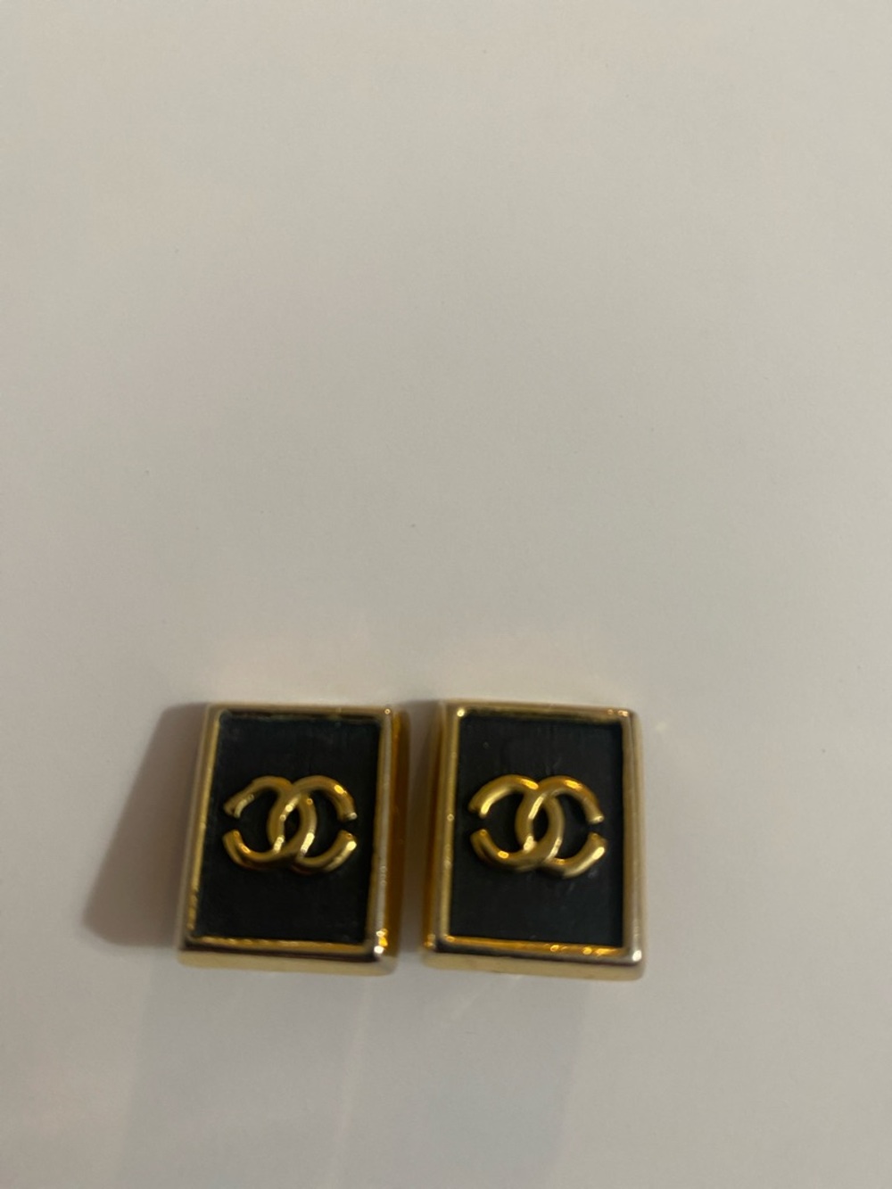 CHANEL Black and Gold Rectangular CC Clip-On Earrings - Picture 8 of 8